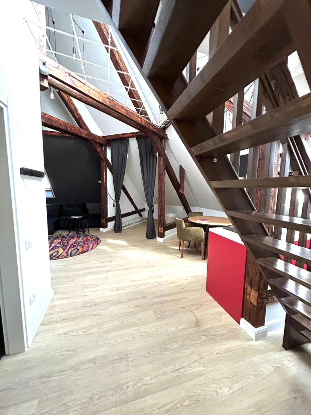 Leda Residence オラデア エクステリア 写真