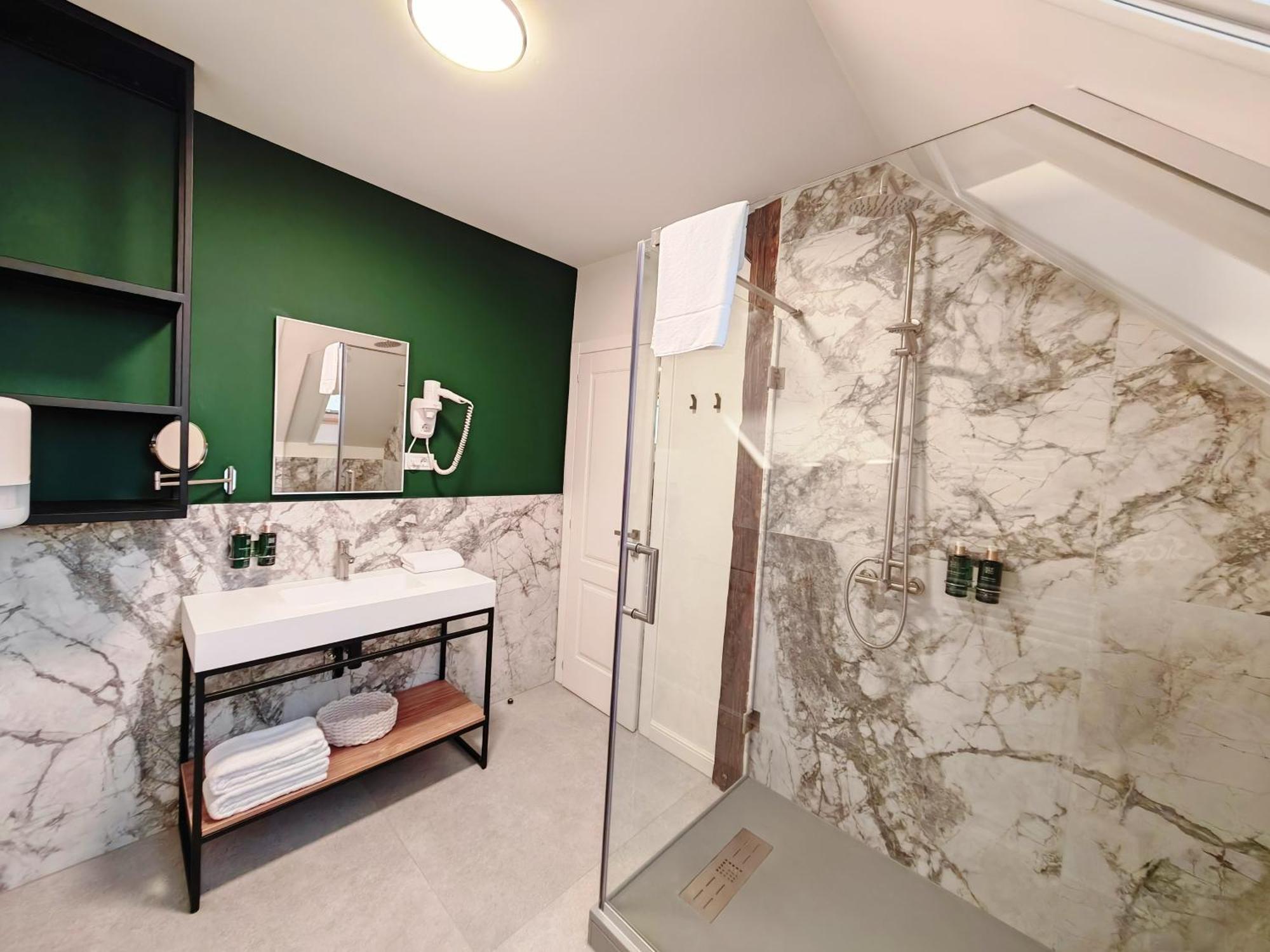 Leda Residence オラデア エクステリア 写真