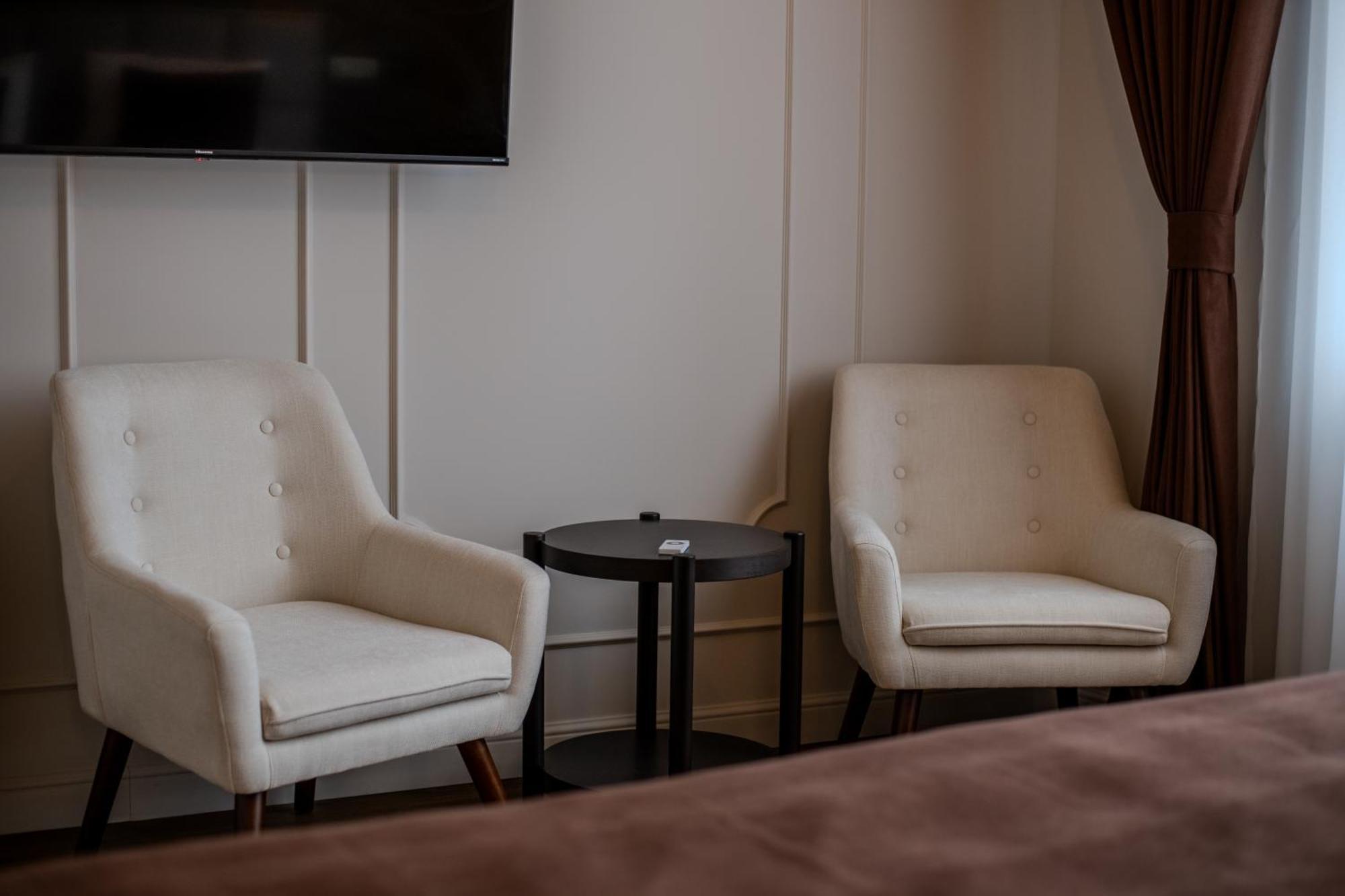 Leda Residence オラデア エクステリア 写真