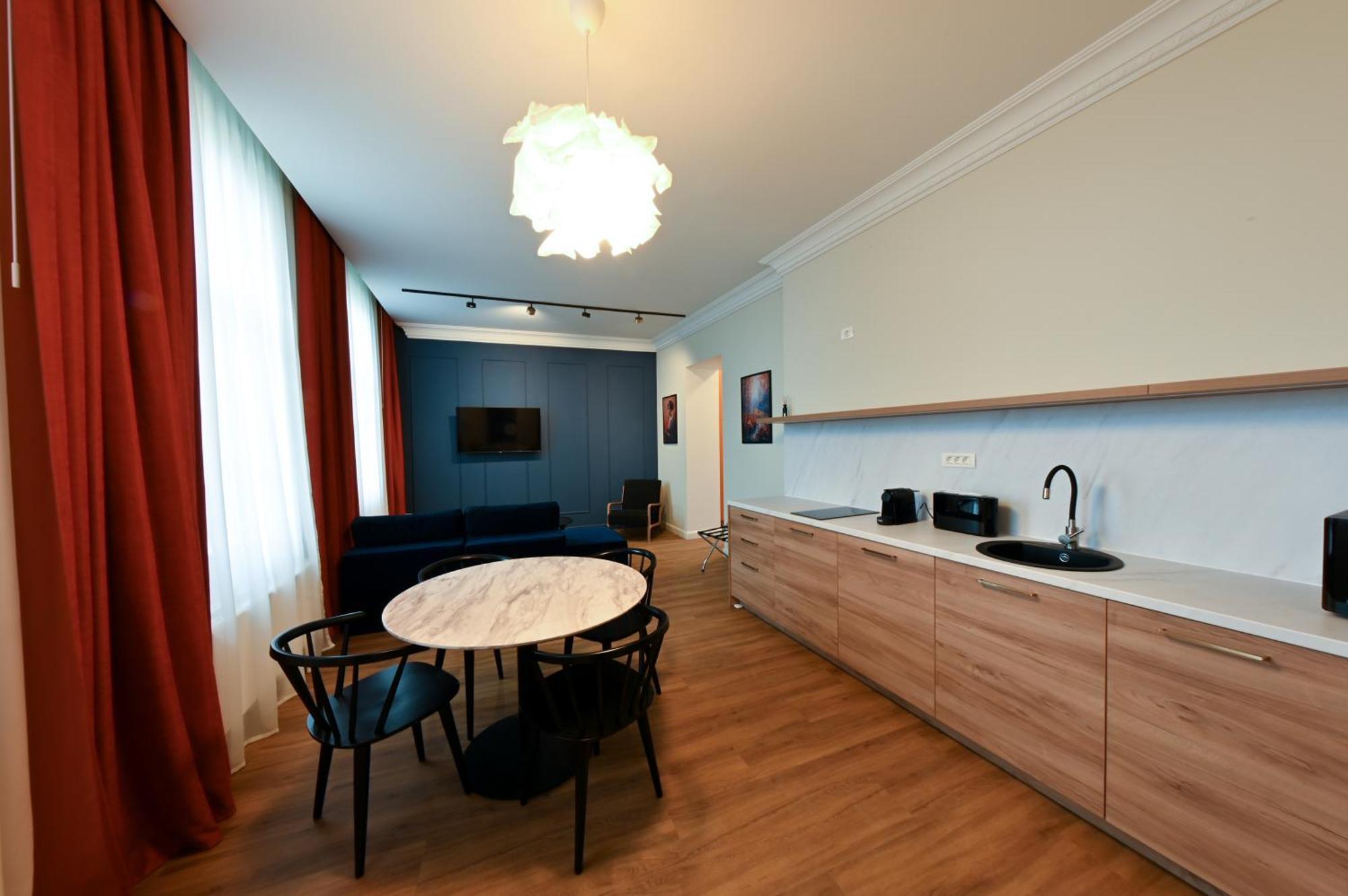 Leda Residence オラデア エクステリア 写真